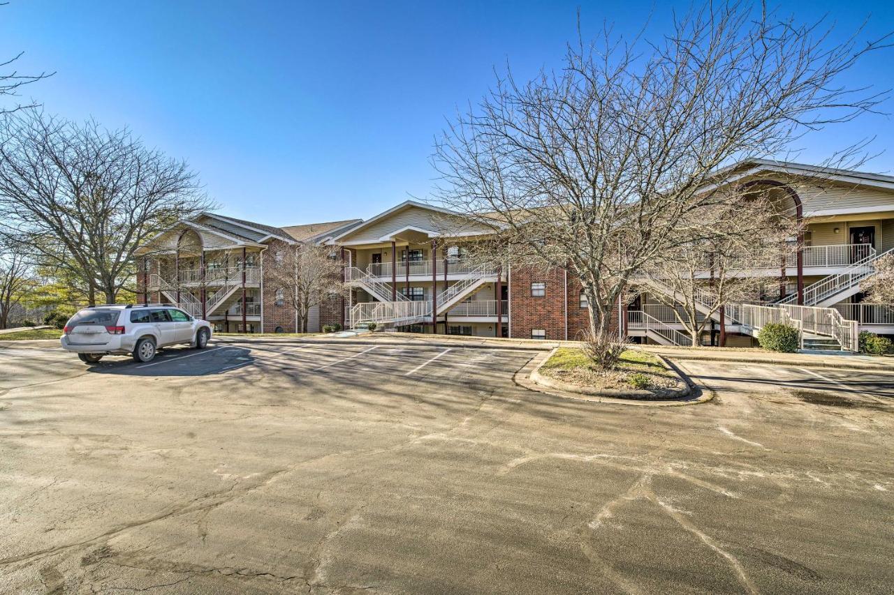 Pet-Friendly Branson Getaway With Private Patio! Apartment Exterior photo