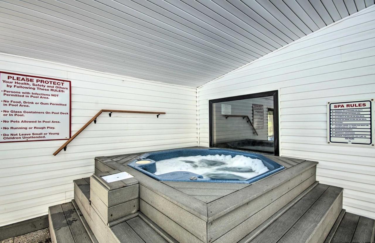 Pet-Friendly Branson Getaway With Private Patio! Apartment Exterior photo